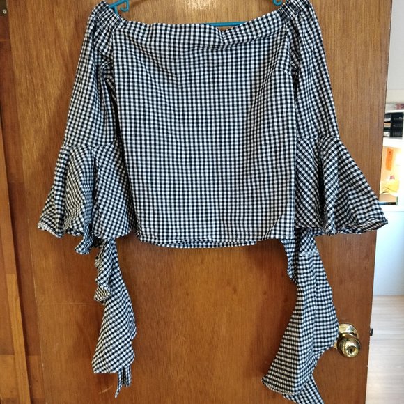 bishop + young Bell Sleeve Top - Picture 2 of 6